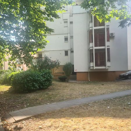 City Mid Mostar Apartment Luaran gambar