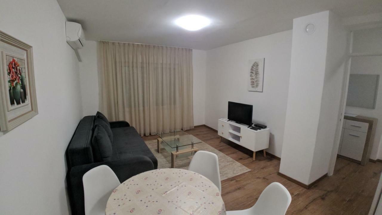 City Mid Mostar Apartment Luaran gambar